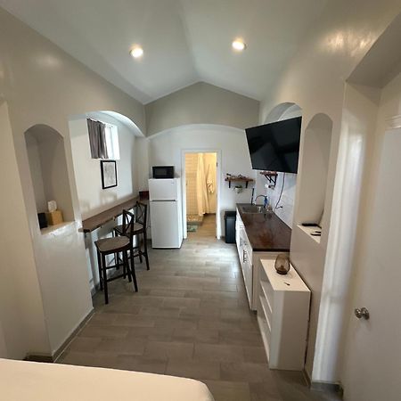Tiny Home El Paso Exterior foto